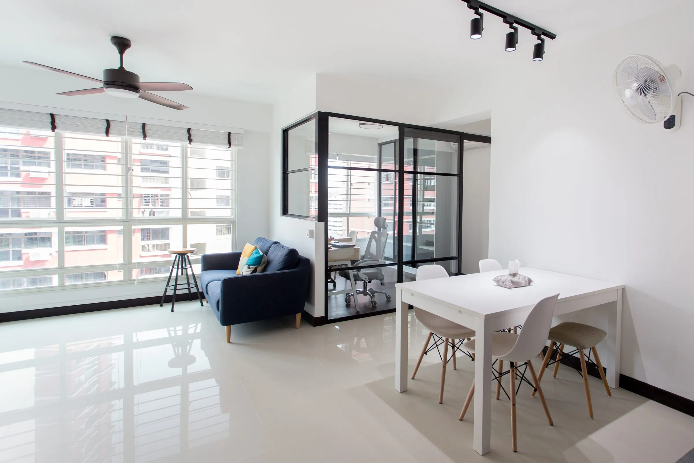 Completed 4-room HDB BTO renovation at Bukit Batok Skyline 1