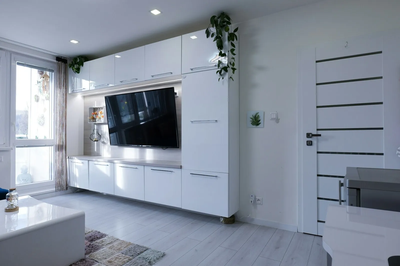 New and resale HDB flat renovation package by Home Reno